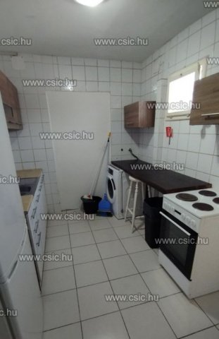 Kiadó téglalakás, albérlet, Gödön 280 E Ft / hó, 1 szobás