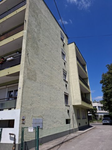 Eladó téglalakás, Ózdon 12.5 M Ft, 2 szobás
