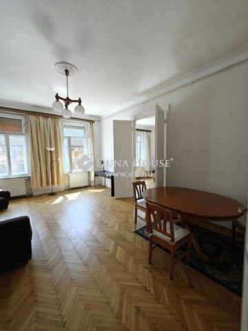 Eladó téglalakás, Budapesten, VIII. kerületben 145 M Ft