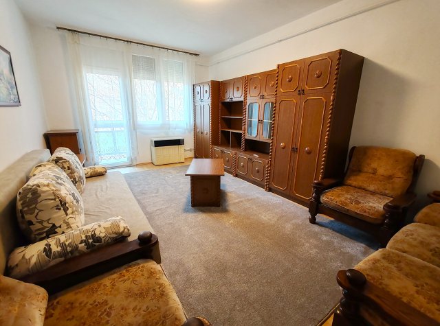Kiadó téglalakás, albérlet, Békésen 80 E Ft / hó, 2 szobás
