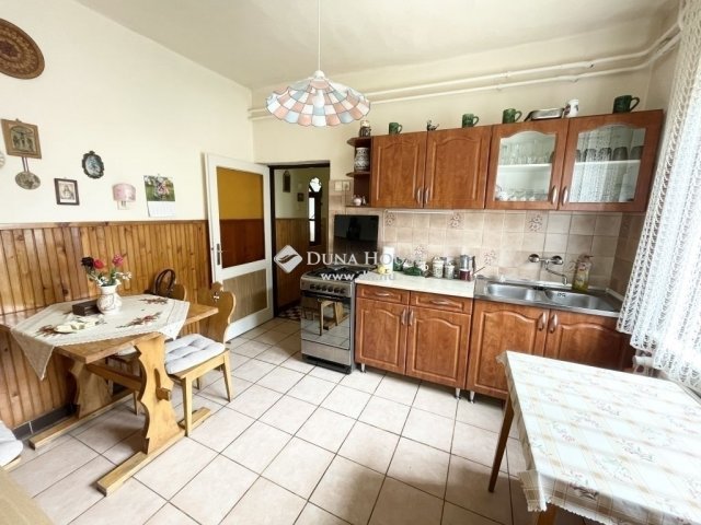 Eladó családi ház, Budapesten, XX. kerületben 129.9 M Ft