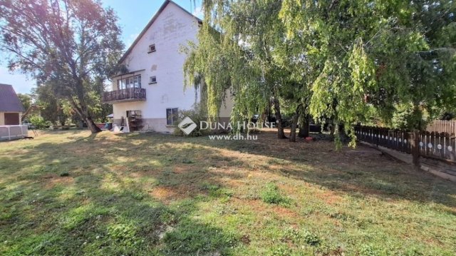 Eladó családi ház, Tökölön 71 M Ft, 4 szobás