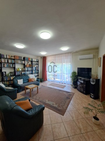 Eladó családi ház, Debrecenben 125 M Ft, 5 szobás