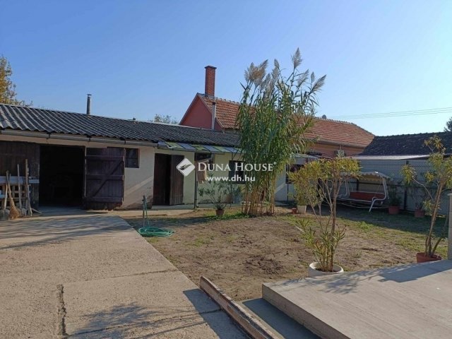 Eladó családi ház, Nagykőrösön 46.99 M Ft, 3 szobás