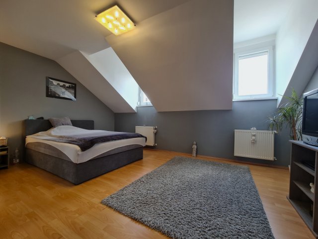 Eladó családi ház, Délegyházán 160 M Ft, 5 szobás