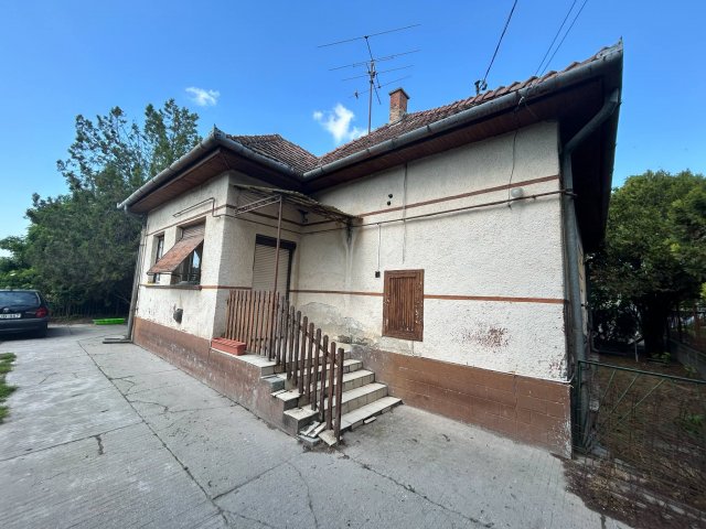 Eladó családi ház, Dabason 45 M Ft, 4 szobás