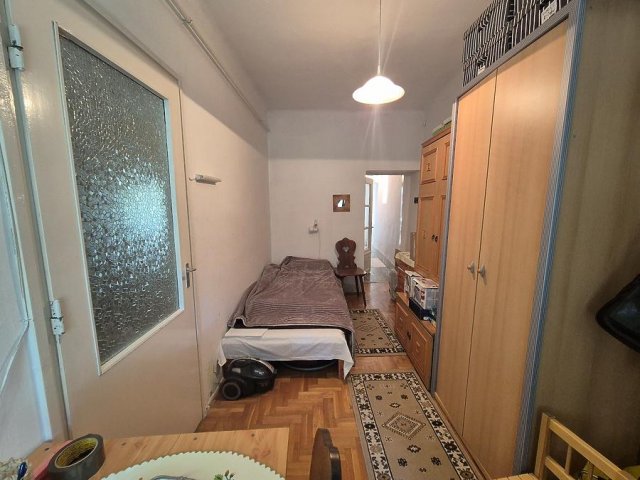 Eladó családi ház, Budapesten, X. kerületben 65 M Ft, 3 szobás