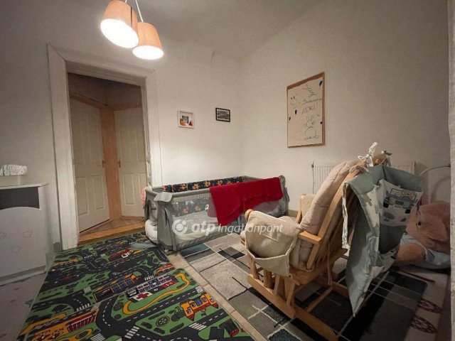Eladó családi ház, Szigetbecsén 37.99 M Ft, 3+2 szobás