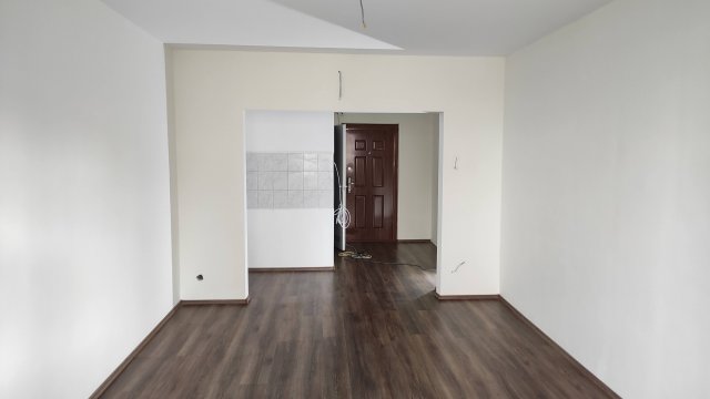 Eladó panellakás, Debrecenben, Derék utcában 39.99 M Ft