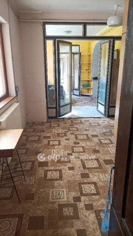 Eladó családi ház, Nagybajomban 29.5 M Ft, 4 szobás