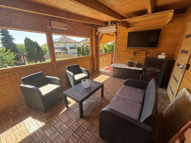 Eladó családi ház, Csömörön 119.9 M Ft, 3 szobás