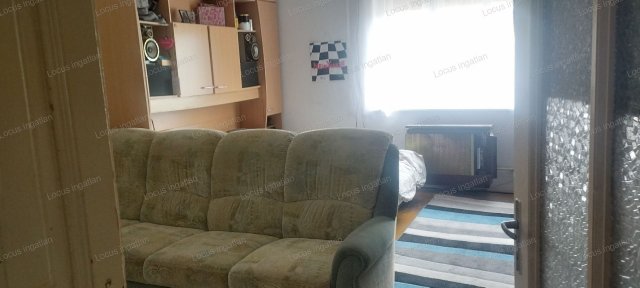 Eladó családi ház, Törökszentmiklóson 21 M Ft, 3 szobás