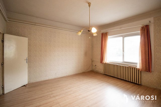 Eladó családi ház, Nyúlon 43.5 M Ft, 3 szobás