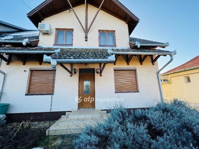 Eladó hotel, Hajdúszoboszlón 315 M Ft / költözzbe.hu
