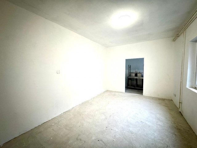 Eladó családi ház, Budapesten, XVI. kerületben 68.9 M Ft