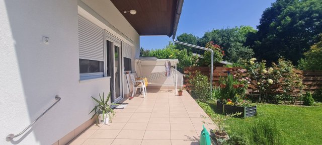 Eladó családi ház, Dunaújvárosban 69 M Ft, 2+2 szobás