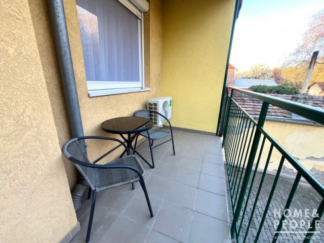 Kiadó téglalakás, albérlet, Szegeden 220 E Ft / hó, 3 szobás