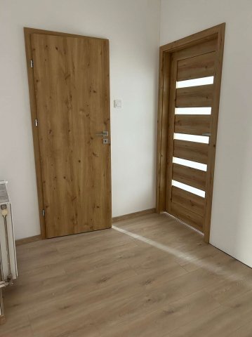 Eladó téglalakás, Nyíregyházán, Sólyom utcában 33.5 M Ft