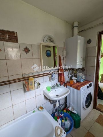 Eladó családi ház, Tápiószelén 20.5 M Ft, 3 szobás