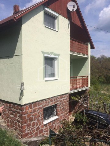 Eladó családi ház, Badacsonytomajon 144.9 M Ft