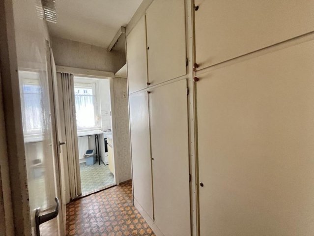 Eladó panellakás, Budapesten, III. kerületben 59.5 M Ft, 2 szobás