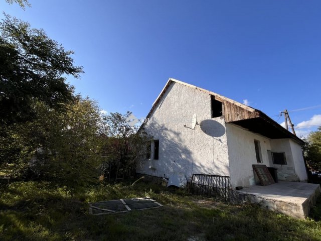 Eladó családi ház, Berhidán 24 M Ft, 4 szobás