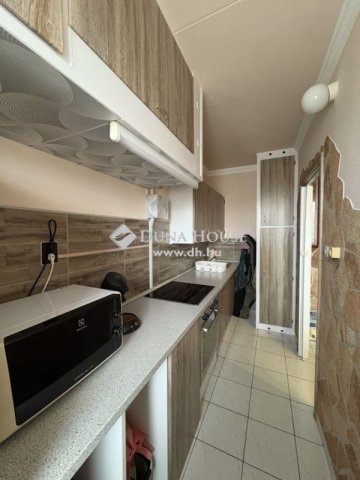 Eladó panellakás, Debrecenben 54 M Ft, 2 szobás