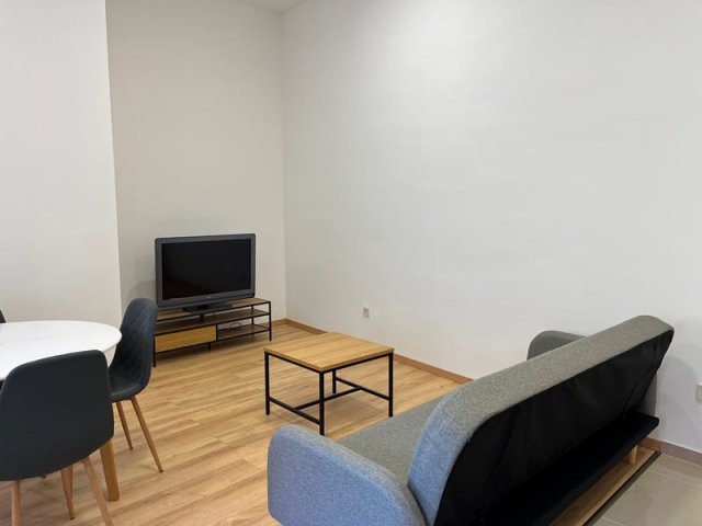 Kiadó téglalakás, albérlet, Pécsett 220 E Ft / hó, 2 szobás