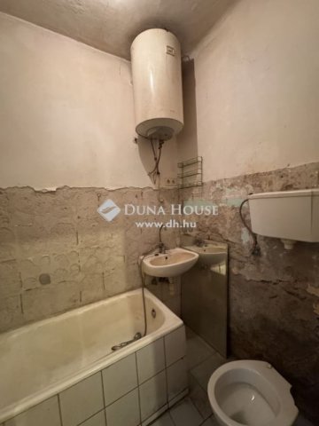 Eladó családi ház, Budapesten, XXI. kerületben 18.99 M Ft