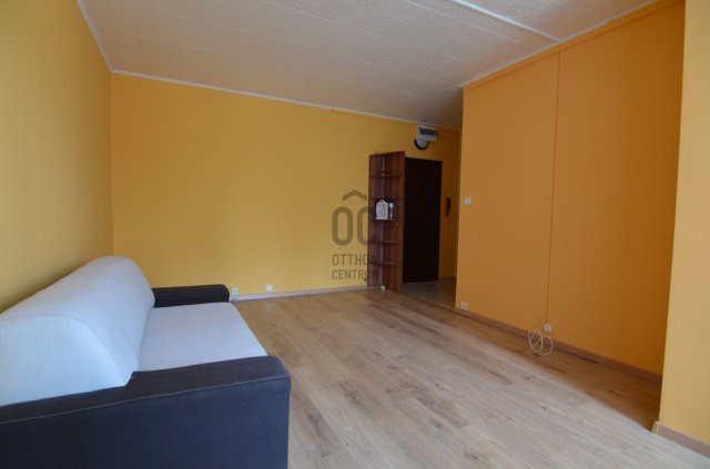 Eladó panellakás, Budapesten, XVIII. kerületben 49 M Ft, 2 szobás