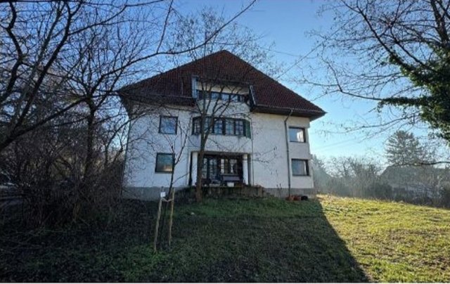 Eladó téglalakás, Gödöllőn 85 M Ft, 2+2 szobás