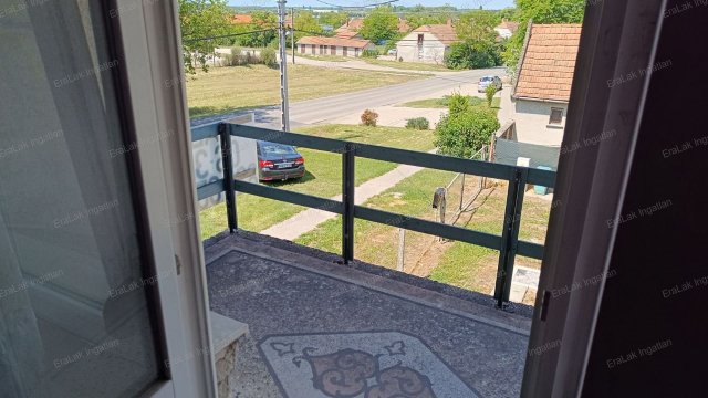 Eladó családi ház, Győrött 61 M Ft, 6+1 szobás