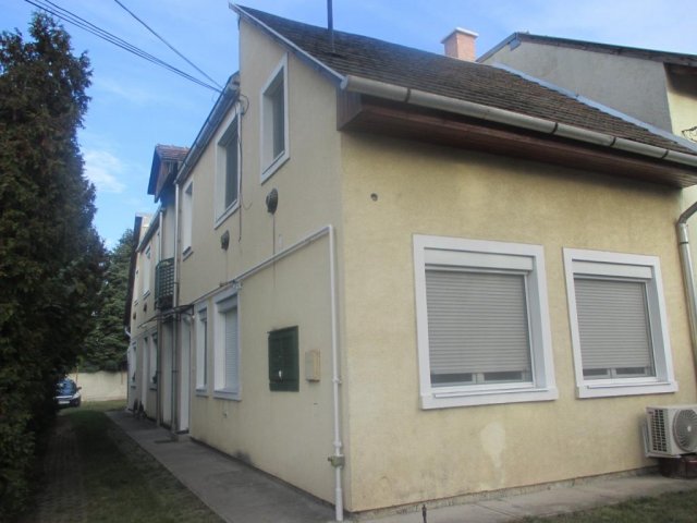 Kiadó téglalakás, albérlet, Budapesten, XV. kerületben