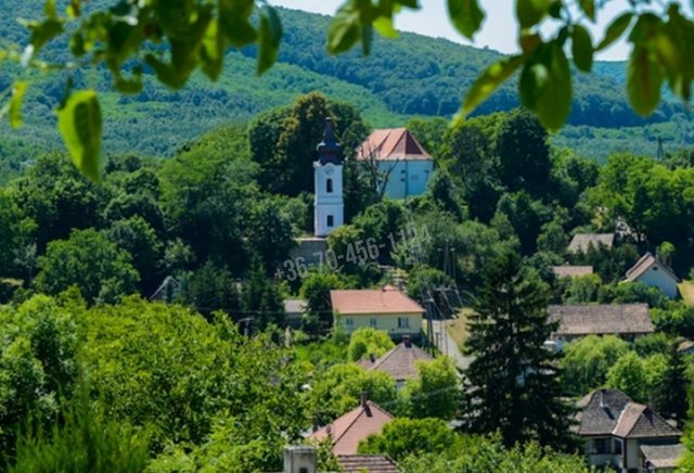 Eladó telek, Alsópetényen 300 M Ft / költözzbe.hu