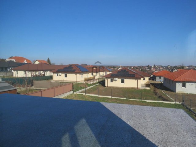 Eladó ikerház, Érden 224.99 M Ft, 5 szobás