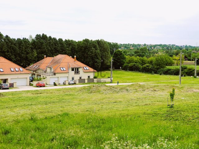 Eladó telek, Tordason 21 M Ft / költözzbe.hu