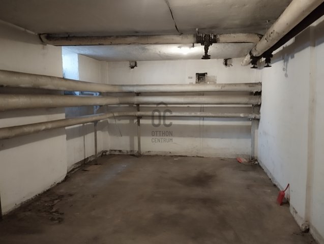 Eladó ipari ingatlan, Budapesten, XIII. kerületben 11.9 M Ft