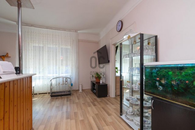 Eladó családi ház, Budapesten, XV. kerületben 86.6 M Ft