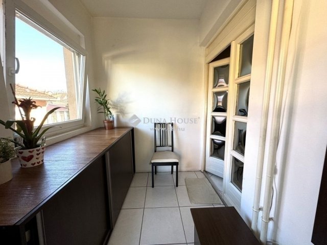 Eladó családi ház, Budapesten, XVIII. kerületben 199.9 M Ft