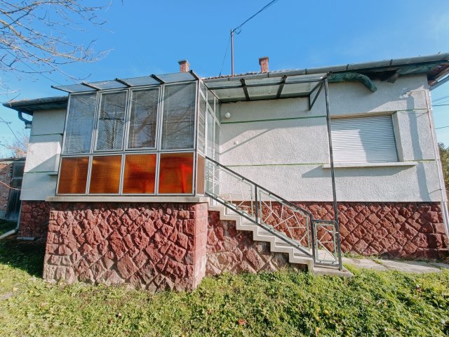 Eladó családi ház, Bagodon 27.5 M Ft, 3 szobás