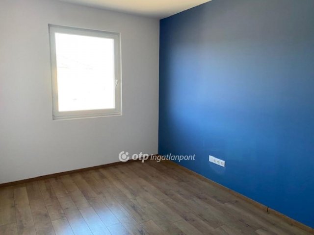 Eladó családi ház, Kecskeméten 72 M Ft, 4 szobás