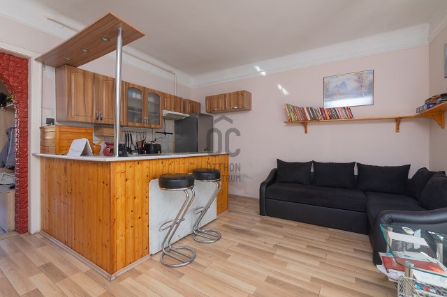 Eladó családi ház, Budapesten, XV. kerületben 86.6 M Ft