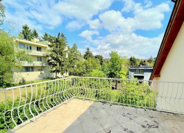 Eladó téglalakás, Budapesten, II. kerületben 94.5 M Ft