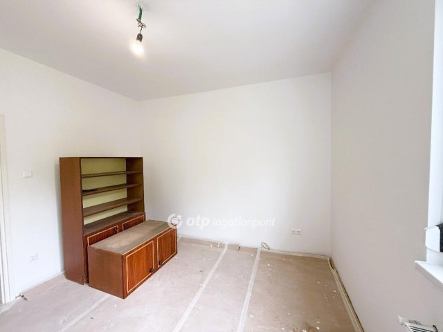 Eladó téglalakás, Budapesten, XX. kerületben 57.99 M Ft