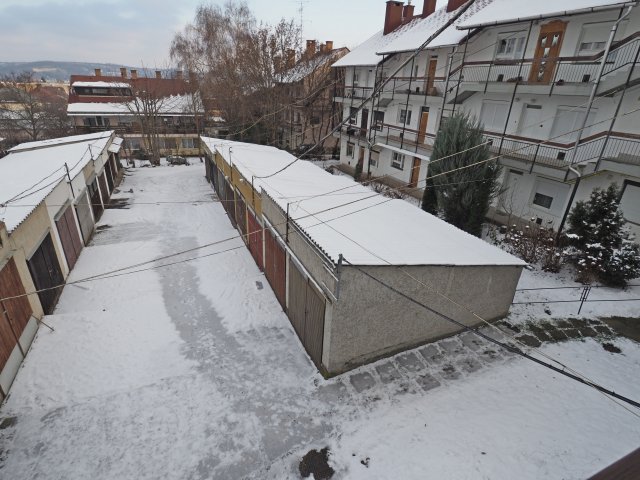 Eladó garázs, Egerben 9.5 M Ft / költözzbe.hu