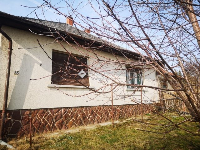 Eladó családi ház, Fonyódon 54.9 M Ft, 3+2 szobás