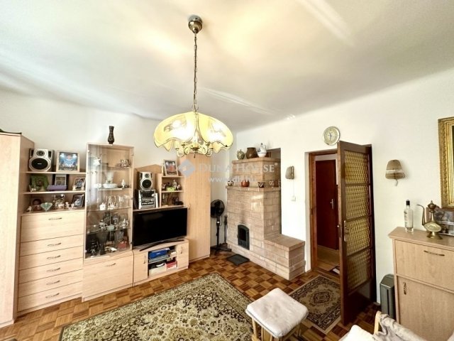 Eladó családi ház, Szentendrén 125 M Ft, 4 szobás