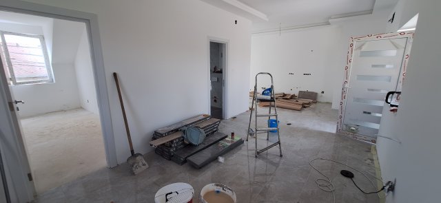 Eladó téglalakás, Budapesten, XV. kerületben 81 M Ft, 3 szobás