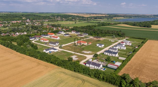 Eladó telek, Kajászón 33.6 M Ft / költözzbe.hu
