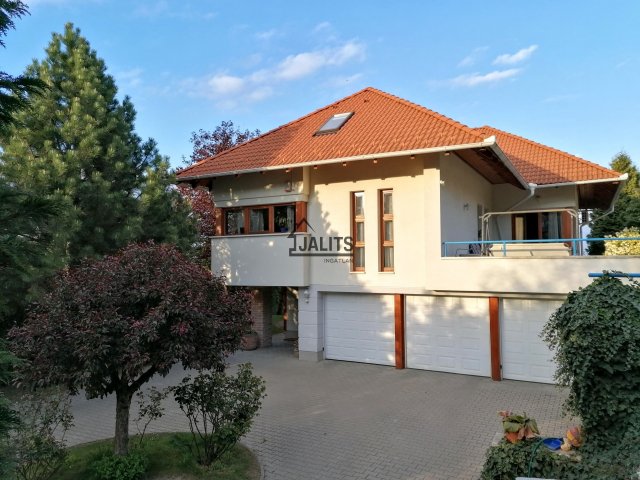 Kiadó családi ház, albérlet, Budapesten, III. kerületben